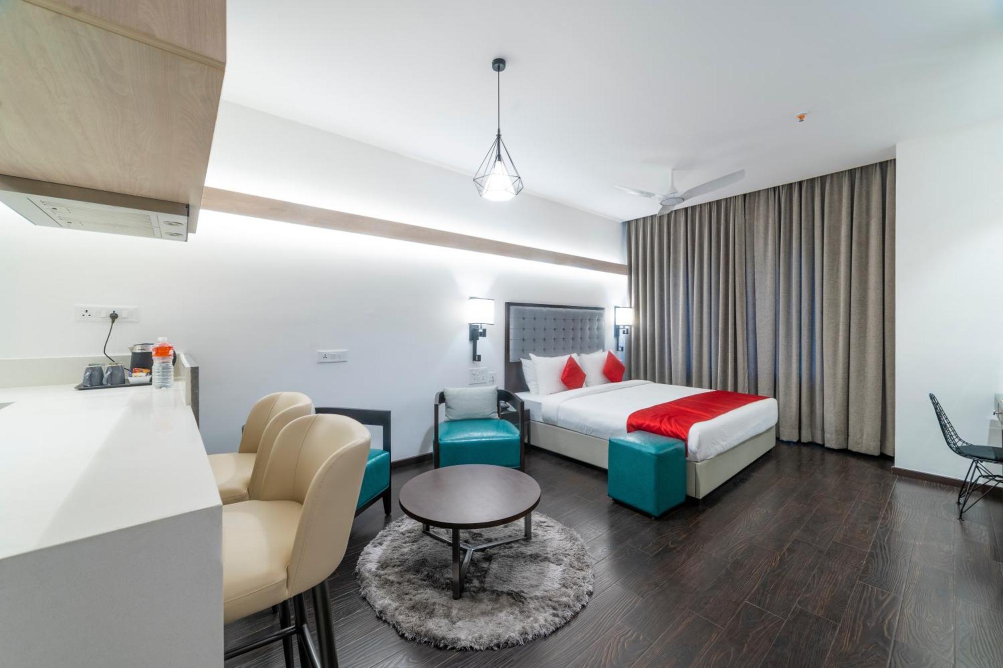 Hotel Deccan Serai Grande, Gachibowli, Hyderabad Exterior photo
